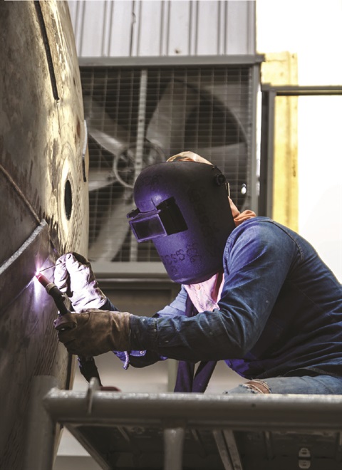 Welder-1.jpg